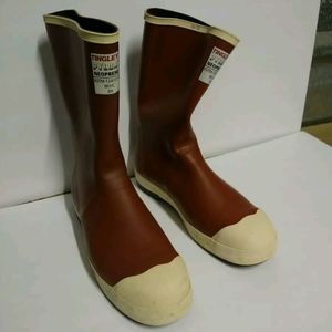 Tingley Mb922b Size 13 Men's Steel Rubber Boot, Brick Red.